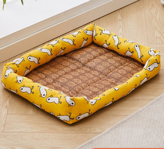 Текстилно легло за кучета подходящо за лятото