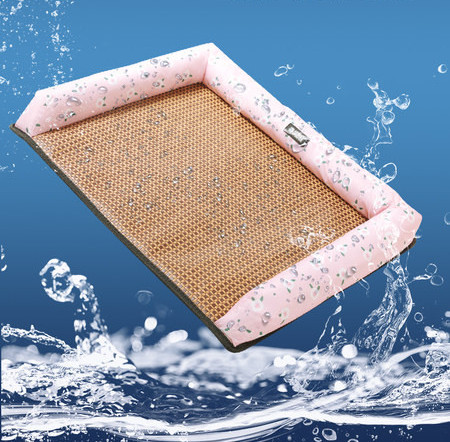 Постелка за кучета подходяща за всички сезони