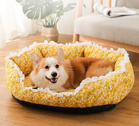 Лятно текстилно легло с флорален десен