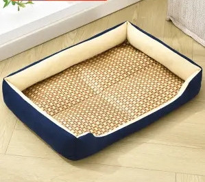 Лятно кучешко легло в много цветове