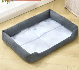 Лятно кучешко легло в много цветове