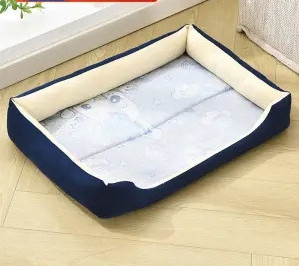 Лятно кучешко легло в много цветове