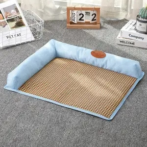 Лятна постелка за кучета - няколко модела