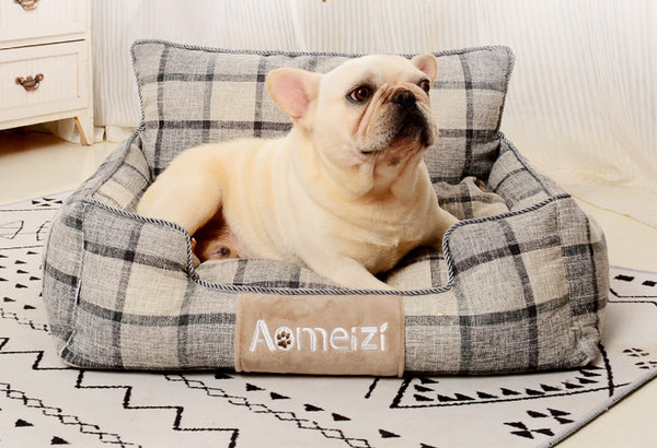 Карирано текстилно легло за кучета в три цвята