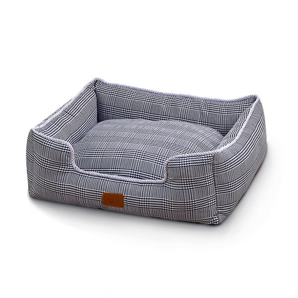 Текстилно кучешко легло подходящо за всички сезони