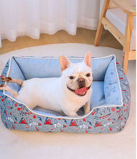 Кучешко легло подходящо за всеки сезон в четири цвята