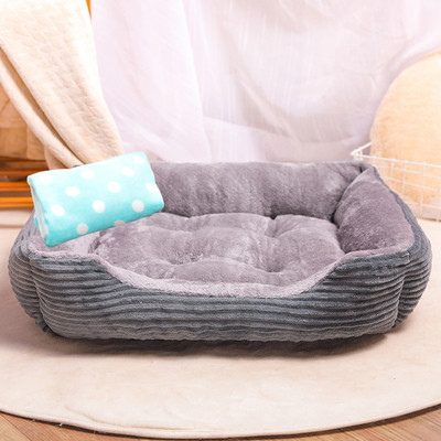 Топло плюшено легло за кучета