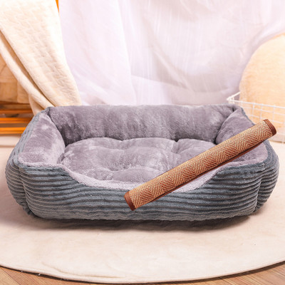 Топло плюшено легло за кучета