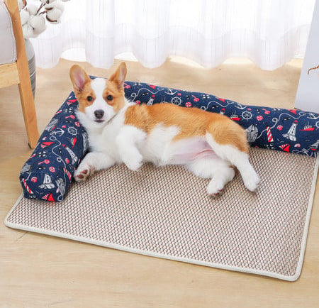 Лятна постелка за кучета с възглавница