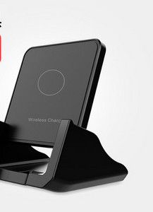 Vezeték nélküli mobiltelefon töltő állvánnyal