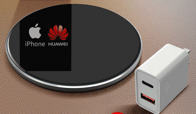 Iphone1 és Huawei vezeték nélküli töltő