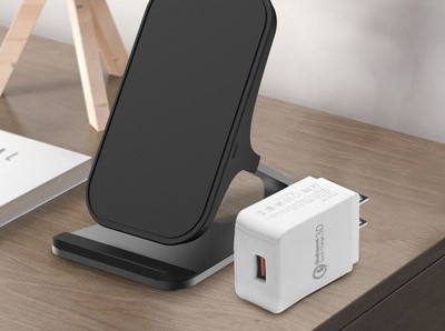 Vezeték nélküli iPhone töltő állvánnyal