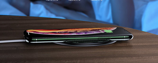 Универсално безжично зарядно устройство за мобилен телефон