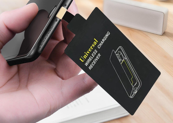 Универсално безжично зарядно за телефон няколко модела 