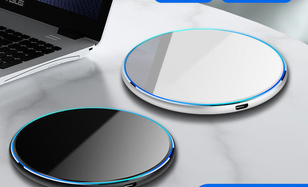 Безжично зарядно устройство с  магнитно зареждане - универсално