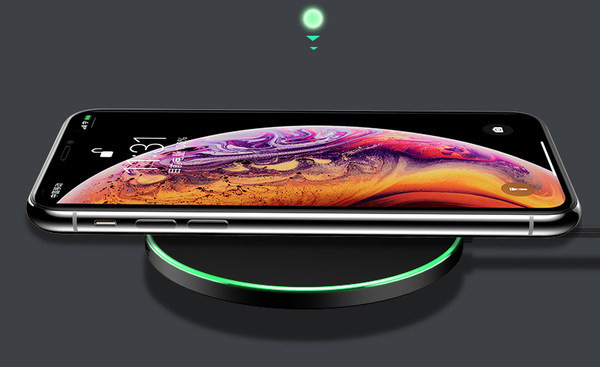 Универсално безжично зарядно устройство за бързо зареждане