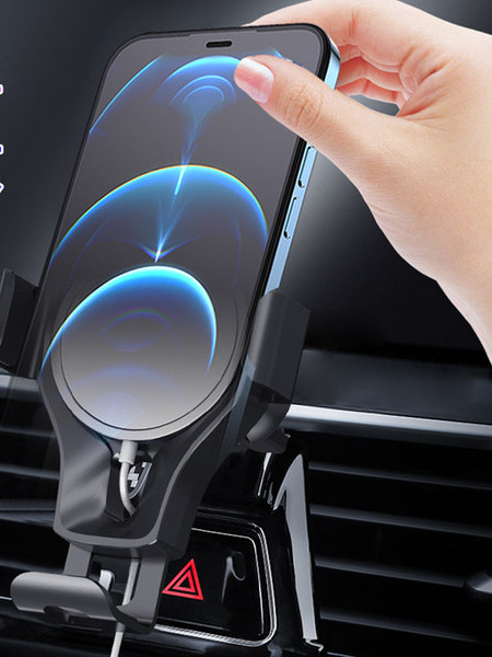 Универсално безжично зарядно за автомобил
