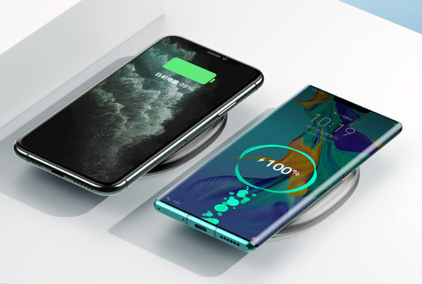 Универсално безжично зарядно за бързо зареждане