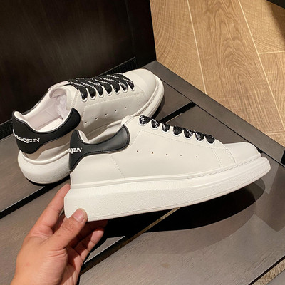 Modern bőr tornacipő platformmal - unisex modell