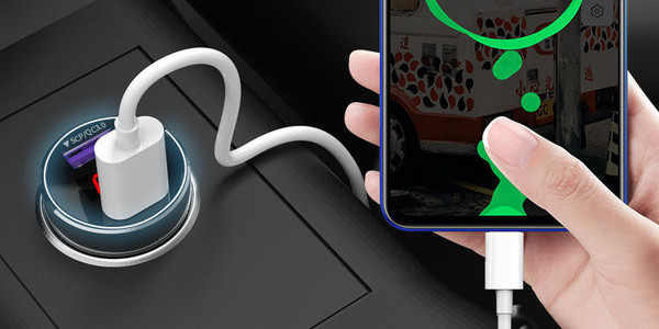 Универсално зарядно за кола с функция бързо зареждане