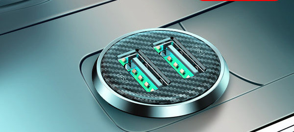 Автомобилно зарядно с USB порт за бързо зареждане