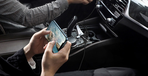 Автомобилно зарядно с USB порт за бързо зареждане