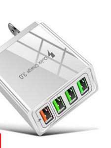 Hálózati töltő 4 USB porttal mobiltelefonhoz