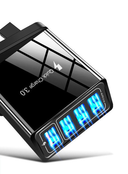 Mrežni punjač sa 4 USB priključka za mobilni telefon