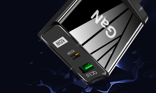 Мрежово зарядно устройство с 2 USB порта