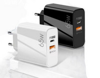 Hálózati töltő a gyorstöltéshez két USB porttal