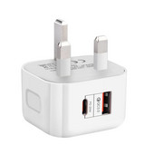 Univerzális adapter / töltő gyorstöltés funkcióval