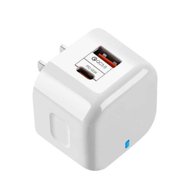 Univerzalni adapter/punjač s funkcijom brzog punjenja