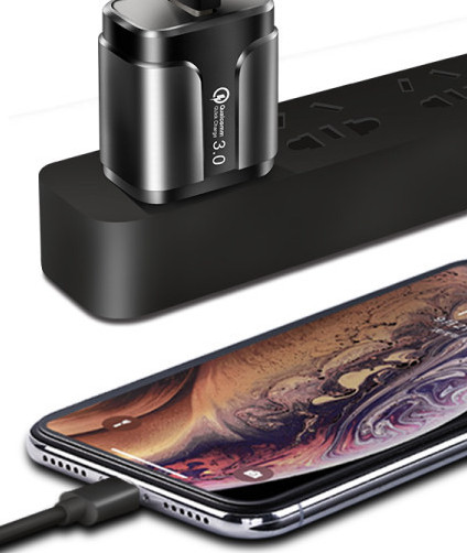 Универсално зарядно устройство с USB порт