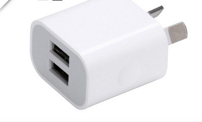 Incarcator de telefon cu 2 porturi USB