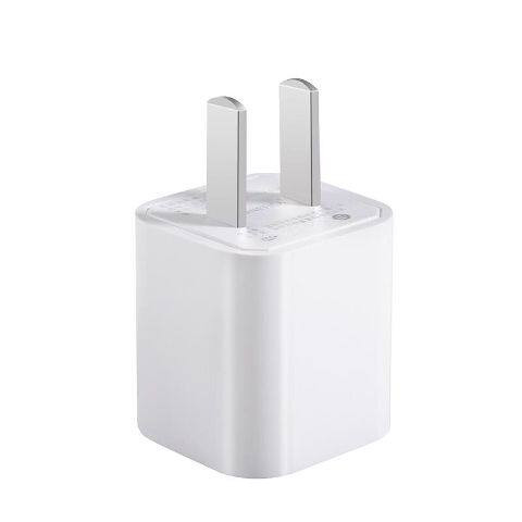 Mrežni punjač s USB priključkom