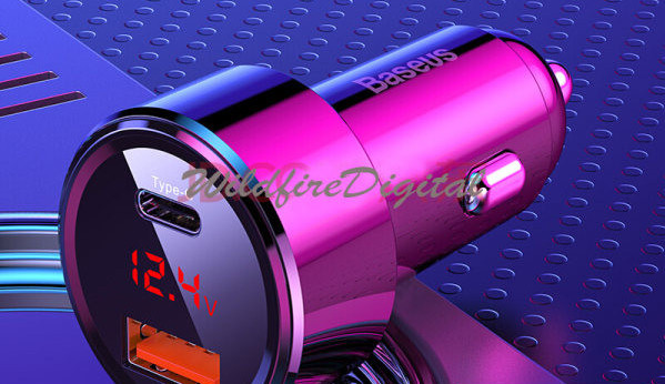  25W бързо зарядно за кола с цифров дисплей 