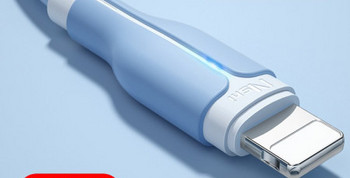Lightning кабел за зареждане с USB порт