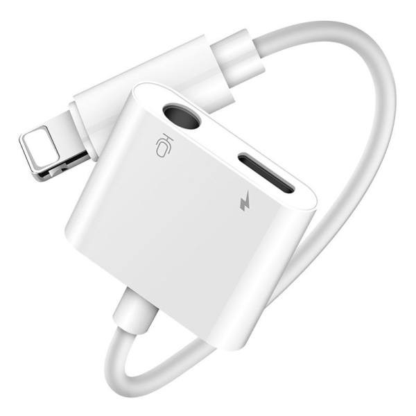 Преходен кабел Lighting с 3.5мм жак