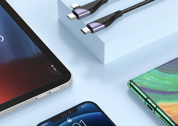 Kabel za brzo punjenje mobilnog uređaja -Type -C i Lightning