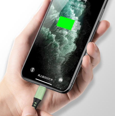 Silikonski USB kabel Lightning