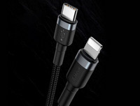 Cablu de date pentru transmiterea datelor de tip C