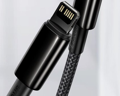 Apple кабел за данни и бързо зареждане