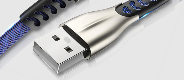 Кабел за зареждане и пренос на данни тип Type-C за мобилно устройство