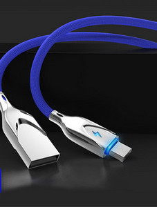USB-kábel mobileszköz töltéséhez