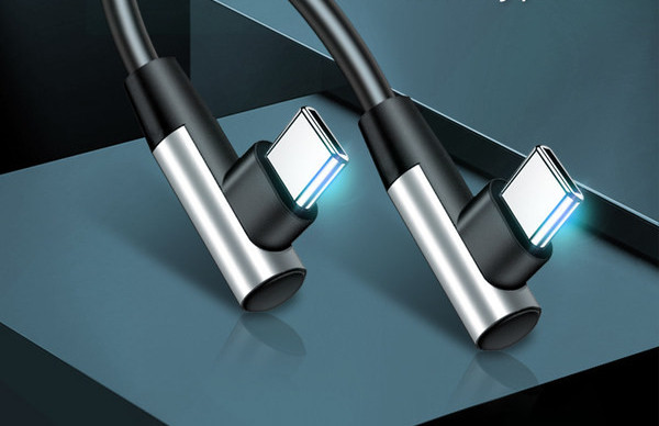 Podatkovni kabel s dva Type-c priključka