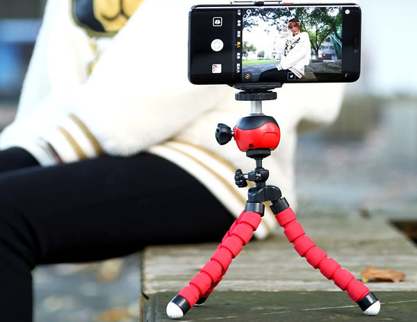 Trikojis asmenukių lazda, skirta mobiliajam įrenginiui