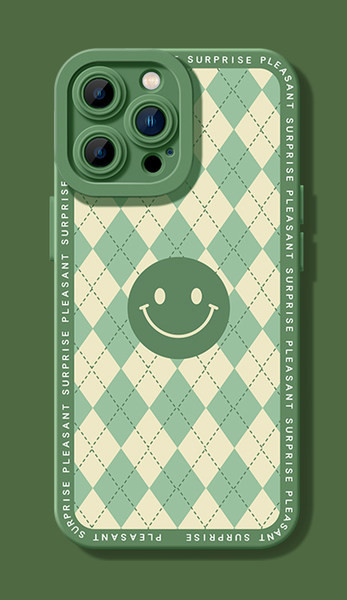 Γυναικεία θήκη σιλικόνης με εφαρμογή και επιγραφή για iPhone