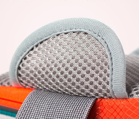 Tekstiilist sporditelefoni ümbris