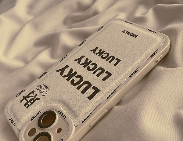 Husa din silicon pentru iPhone cu inscriptie