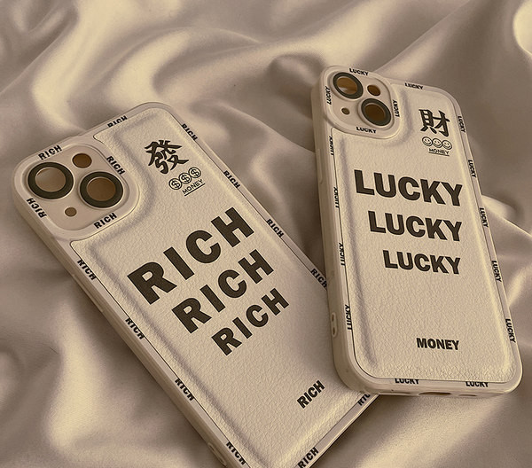 Husa din silicon pentru iPhone cu inscriptie